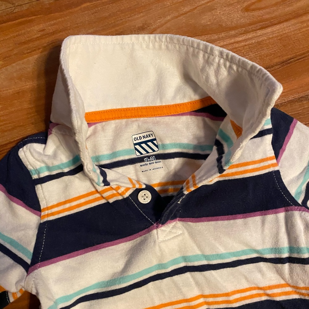 Old Navy stripped polo shirt